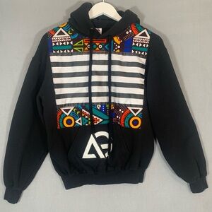 Fruit of the Loom Black Geometric Hoodie Vintage Size Medium African Aztec Print